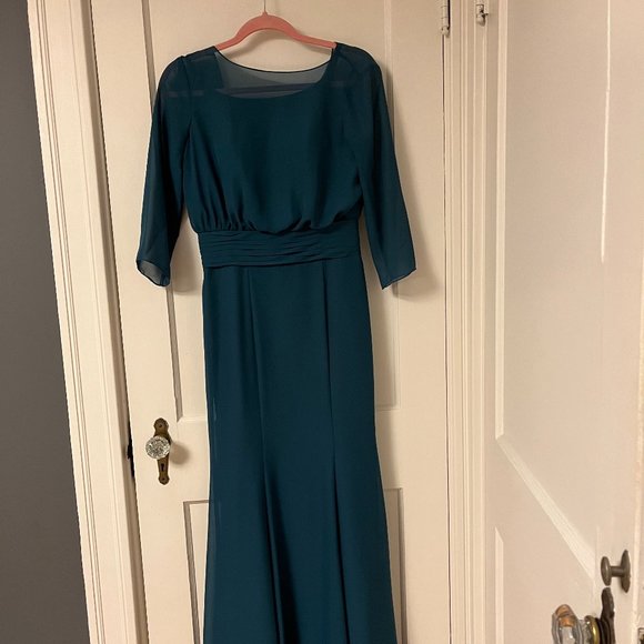 Mermaid Gown in peacock with sheer sleeves - Picture 2 of 7